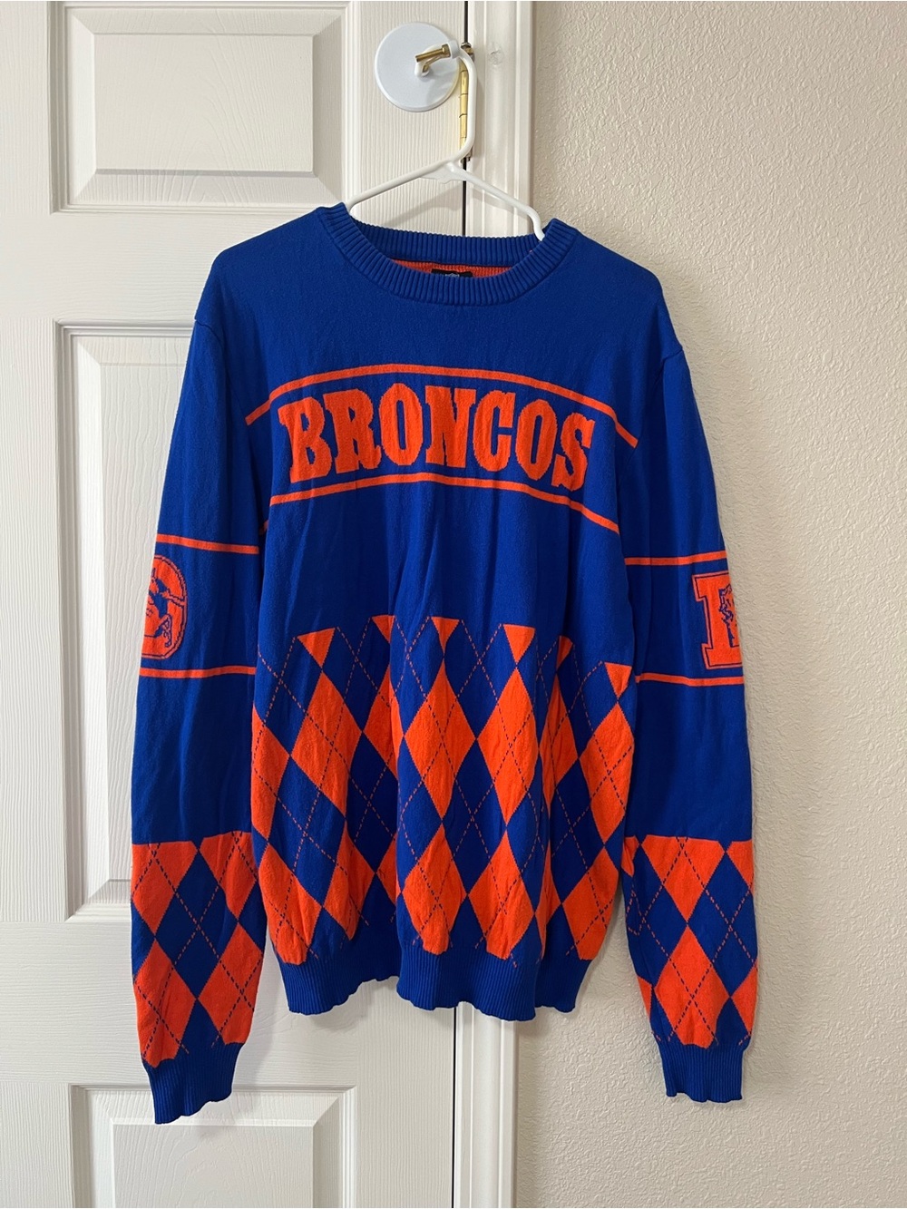 Denver Broncos NFL Team Apparel Men’s Retro Argyle Knit Sweater Size XL